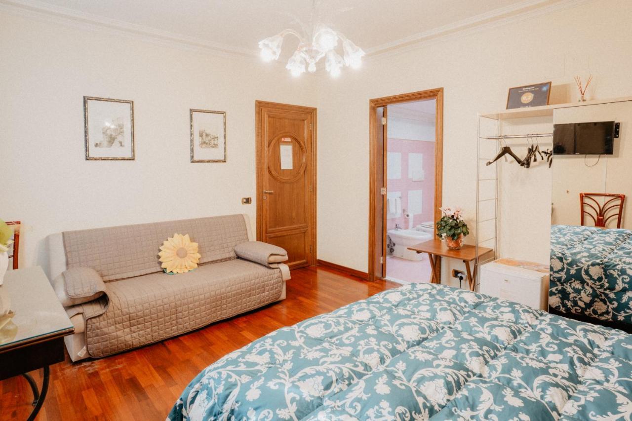 Villa Luigi XVI Taranto Exteriör bild