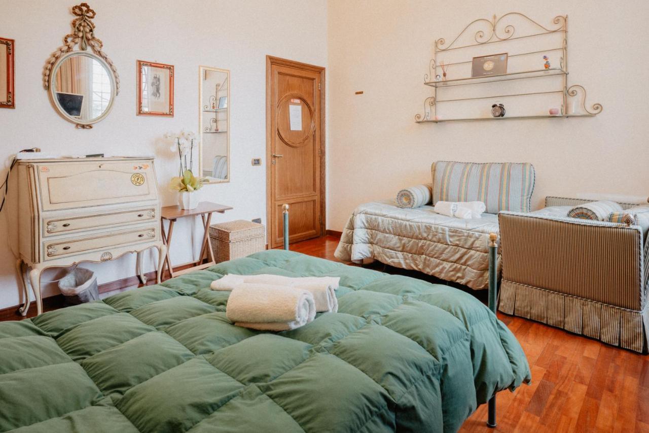 Villa Luigi XVI Taranto Exteriör bild