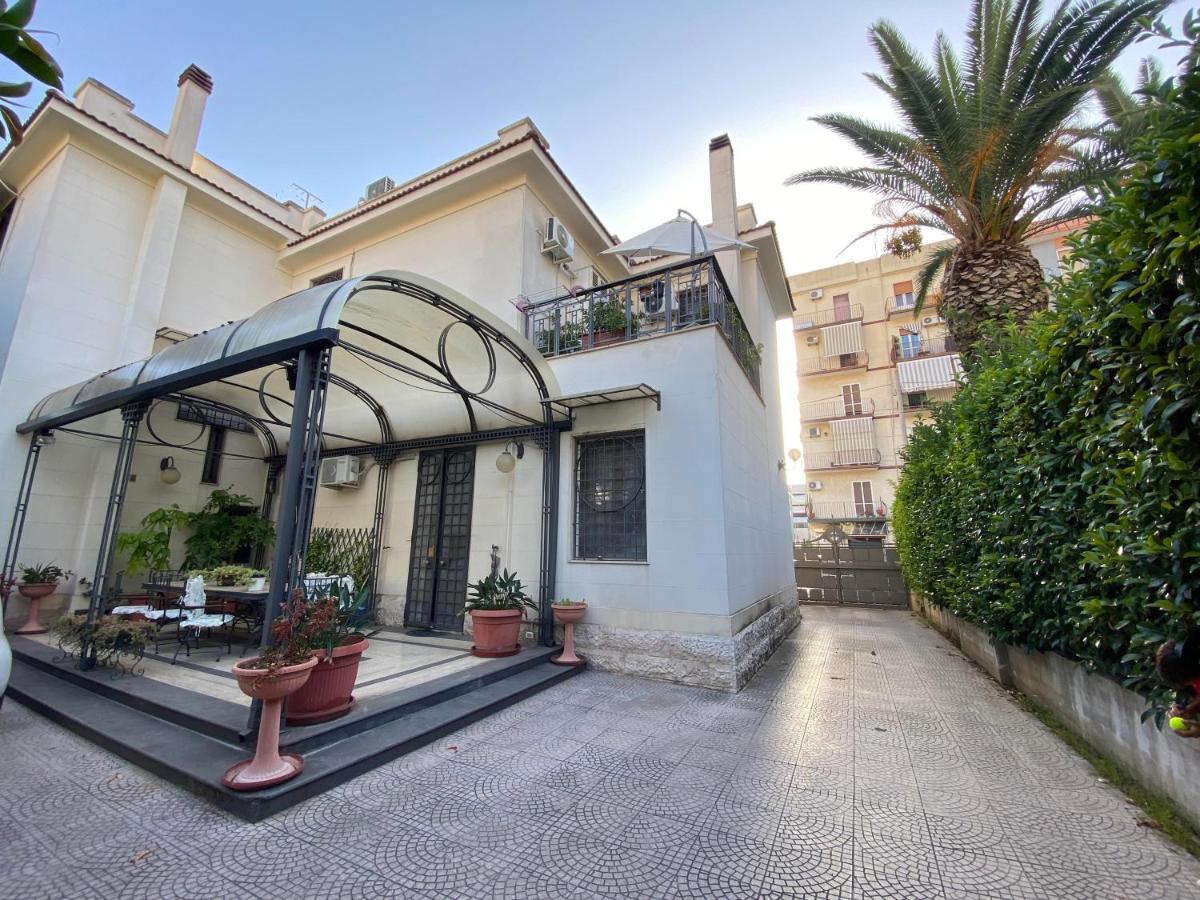 Villa Luigi XVI Taranto Exteriör bild