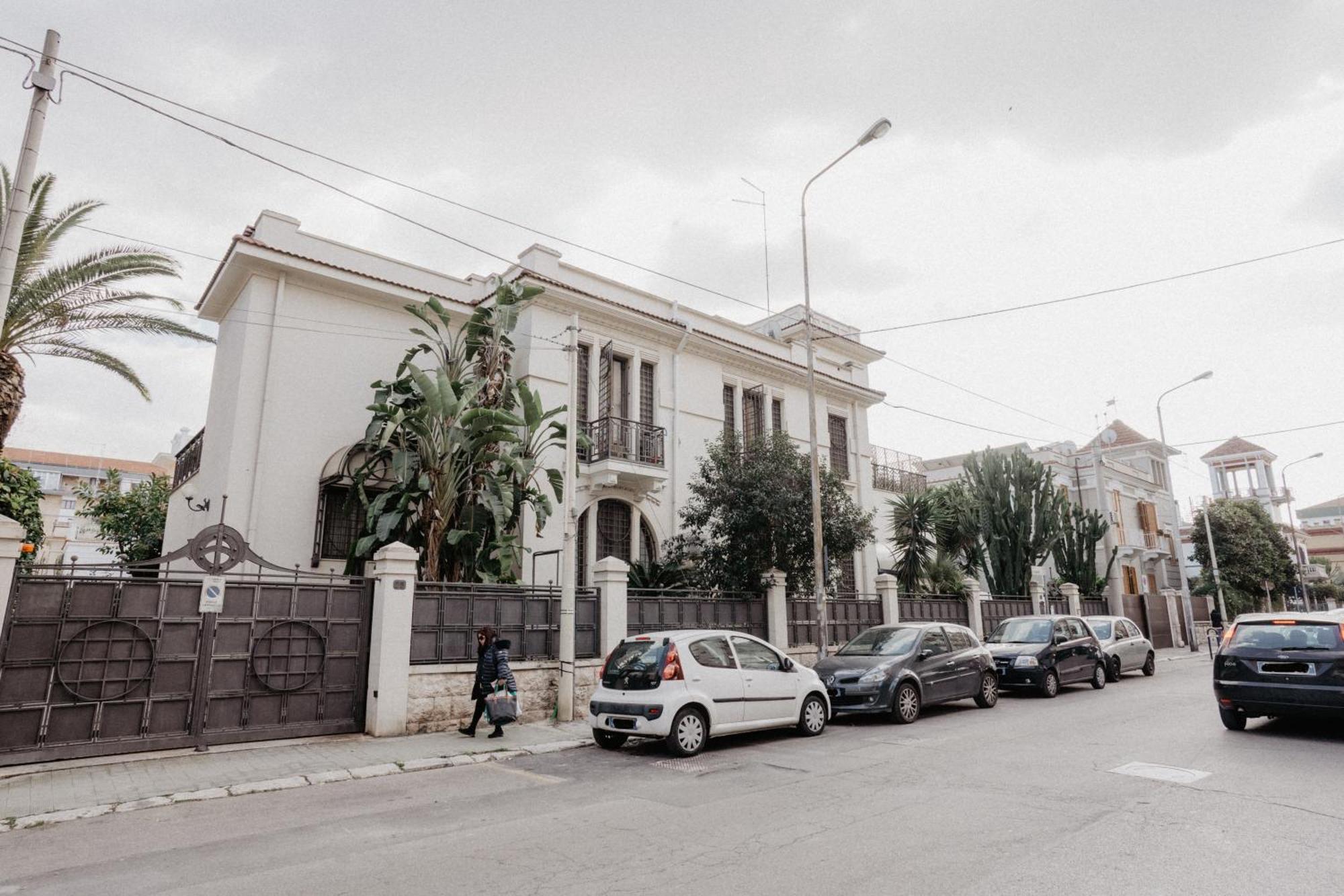 Villa Luigi XVI Taranto Exteriör bild